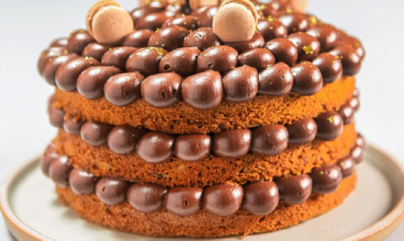 CARROT CAKE CON CREMA DE CHOCOLATE