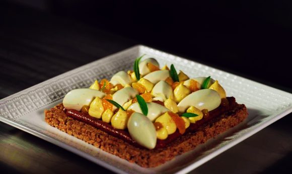 TARTA DE MANDARINA, CEDRÓN Y DULCE DE MEMBRILLO